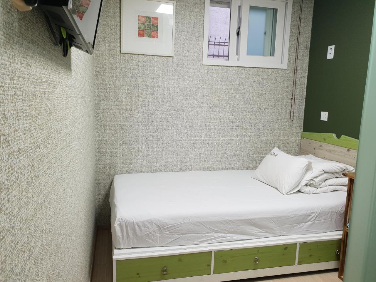 Seoul Taiwan Guesthouse Seul Exterior foto